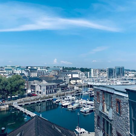 28 Harbour Lettings Luxury Apartments For Over 25S Плимът Екстериор снимка